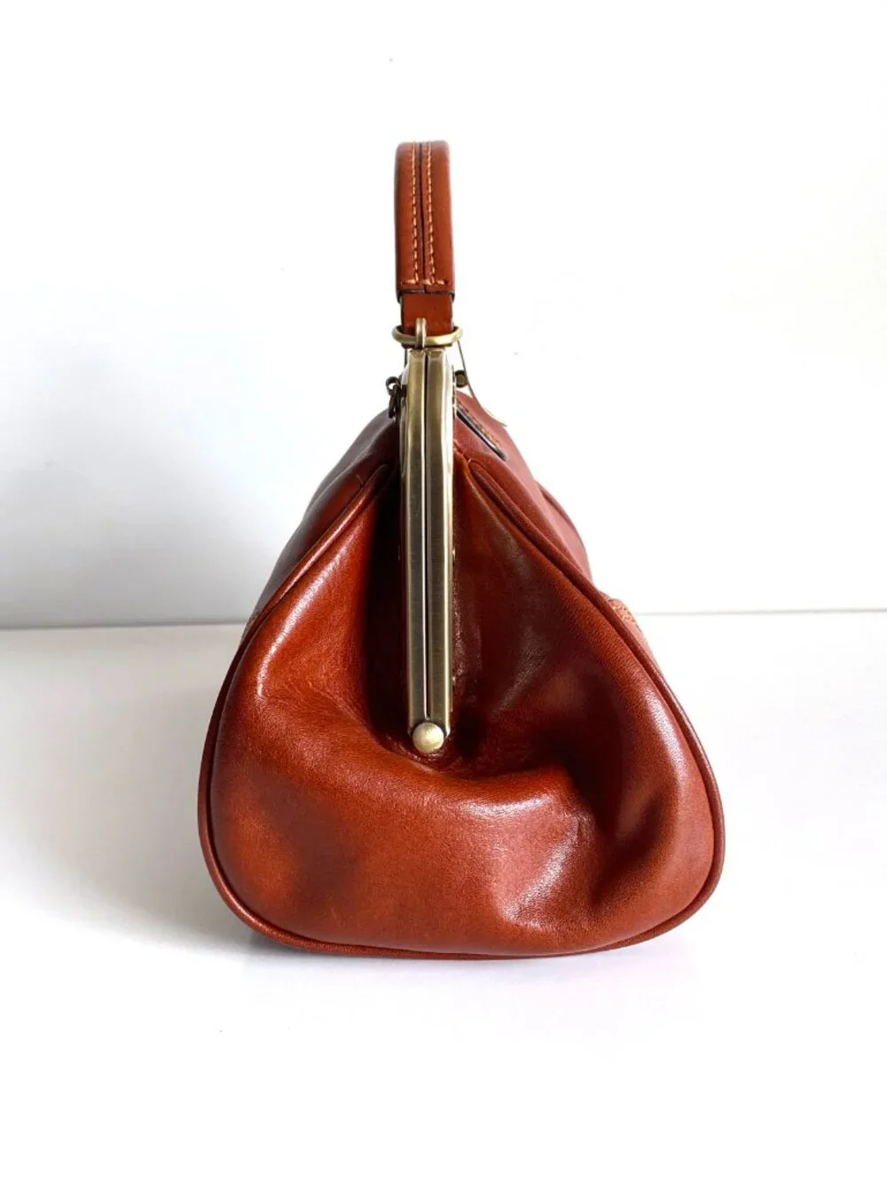 Gianni Conti Italian Leather Doctor Bag Satchel Crossbody Brown